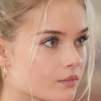 Veronika Miller Nøgen