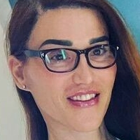 Victoria Perera Nøgen