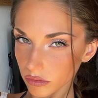 Victoria Vassolo Nøgen