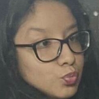 yetseniaa Nøgen