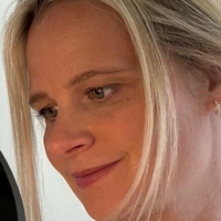 yourzoeschmidt Nøgen