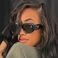 Ysabelle Capitule Nøgen