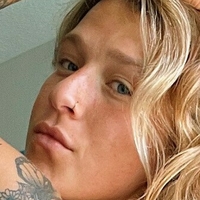 Zoe Elise Freedman Nøgen